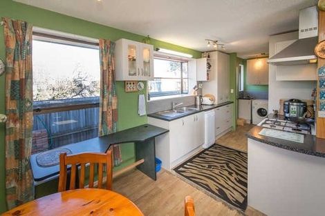 Photo of property in 2/33 Tower Street, Hornby, Christchurch, 8042