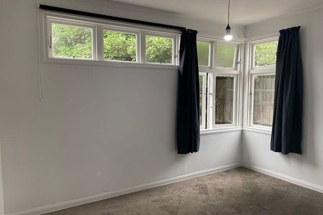 Photo of property in 128 Trelissick Crescent, Ngaio, Wellington, 6035