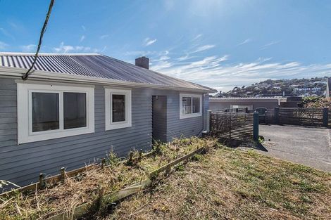 Photo of property in 33 Fraser Avenue, Johnsonville, Wellington, 6037