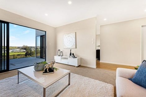 Photo of property in 22 Cassidy Drive, Orewa, 0931