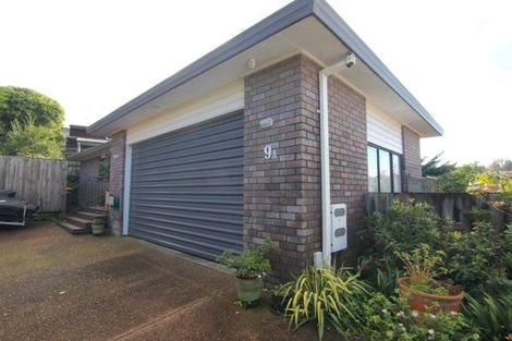 Photo of property in 1/9 Kells Place, Botany Downs, Auckland, 2010