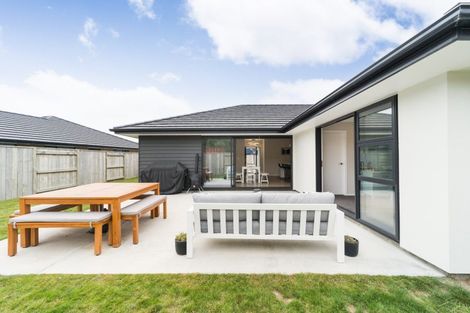Photo of property in 97 Freedom Drive, Kelvin Grove, Palmerston North, 4470