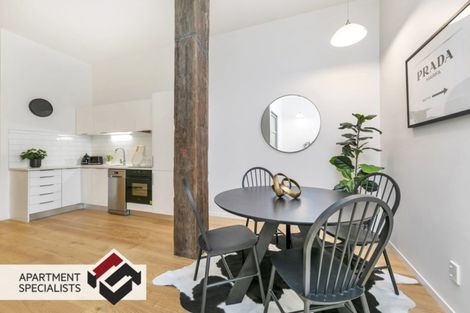 Photo of property in 6 Victoria Street, Hawera, 4610