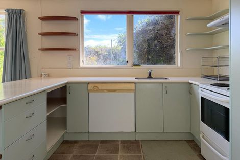 Photo of property in 145 Chivalry Road, Glenfield, Auckland, 0629