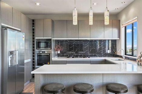 Photo of property in 238 Sturges Road, Henderson, Auckland, 0612