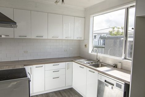 Photo of property in 176 Glover Road, Hawera, 4610