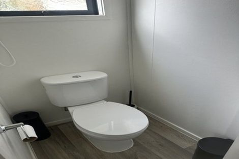 Photo of property in 8 Glendawn Place, Bayview, Auckland, 0629