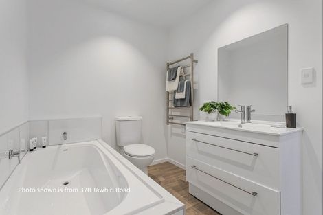 Photo of property in 37d Tawhiri Road, One Tree Hill, Auckland, 1061