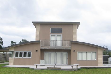 Photo of property in 106 Puka Crescent, Matarangi, Whitianga, 3592