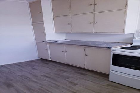 Photo of property in 60 Gibbons Street, Ebdentown, Upper Hutt, 5018