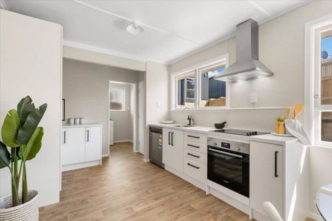 Photo of property in 3a Hilltop Road, Parkvale, Tauranga, 3112