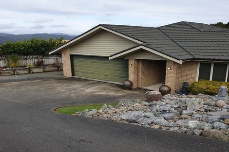 Photo of property in 19a Betty Watt Grove, Riverstone Terraces, Upper Hutt, 5018