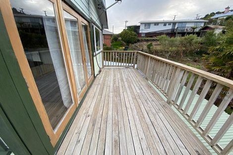 Photo of property in 43 Totara Street, Ravensbourne, Dunedin, 9022