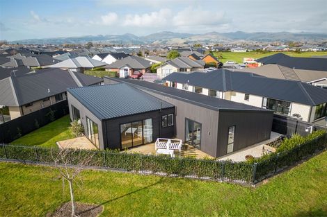 Photo of property in 11 Blaenavon Place, Halswell, Christchurch, 8025