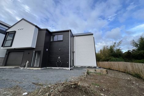 Photo of property in 35 Meadway, Sunnyhills, Auckland, 2010