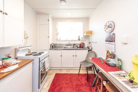 Photo of property in 52 Cuba Street, Marton, 4710