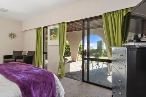 Photo of property in 52 Corinna Street, Welcome Bay, Tauranga, 3112