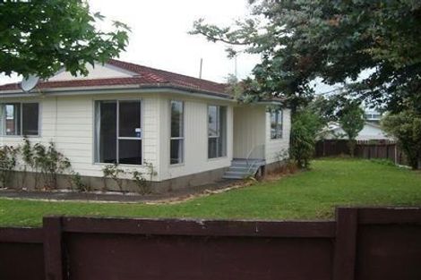 Photo of property in 11 Hyperion Drive, Randwick Park, Auckland, 2105