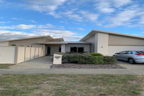 Photo of property in 76 The Drive, Paraparaumu Beach, Paraparaumu, 5032