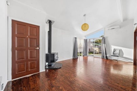 Photo of property in 24 President Avenue, Papakura, 2110