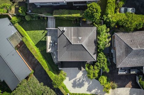 Photo of property in 2/91 Aberdeen Road, Castor Bay, Auckland, 0620