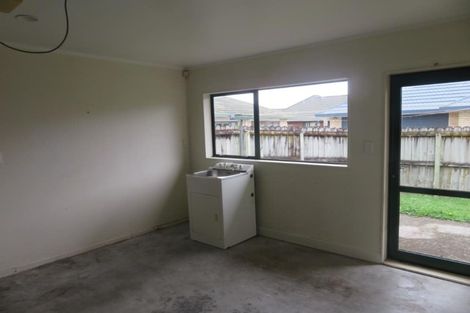 Photo of property in 11 Pateke Drive, Takanini, 2112