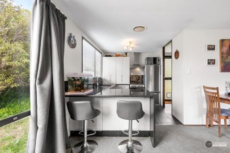 Photo of property in 5 Jasper Grove, Birchville, Upper Hutt, 5018