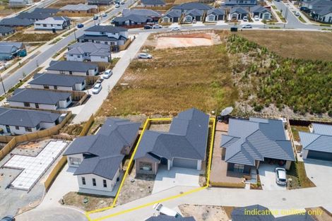 Photo of property in 1 Tarara Lane, Kumeu, 0810