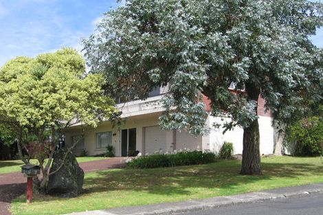 Photo of property in 24 Park Rise, Campbells Bay, Auckland, 0630