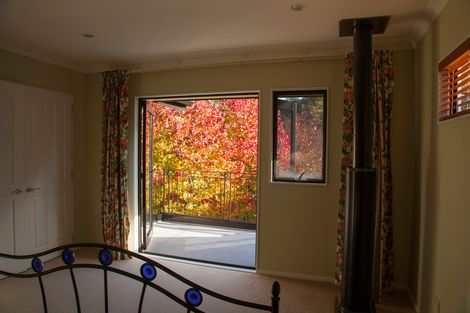 Photo of property in 182b Forest Hill Road, Waiatarua, Auckland, 0612