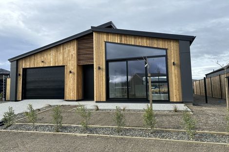 Photo of property in 8 Bragato Way, Cromwell, 9310