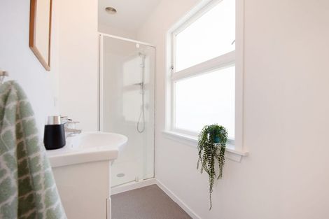 Photo of property in 168a Sydney Street West, Thorndon, Wellington, 6011