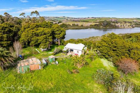 Photo of property in 227 Mountain Road, Maungaturoto, 0587