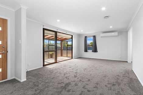 Photo of property in 5 Lamorna Road, Parklands, Christchurch, 8083