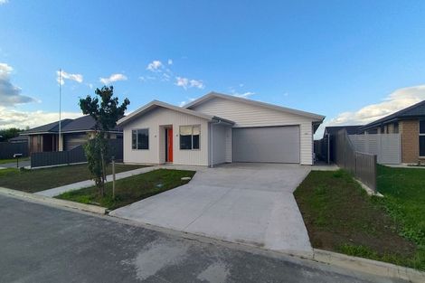 Photo of property in 32 Hikawera Drive, Frimley, Hastings, 4120