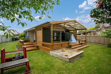 Photo of property in 22 Browning Street, Leamington, Cambridge, 3432