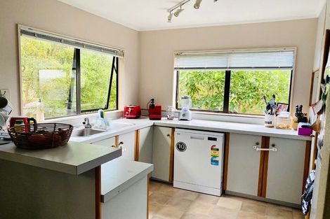 Photo of property in 2/7 Lynngate Place, Hillcrest, Auckland, 0627