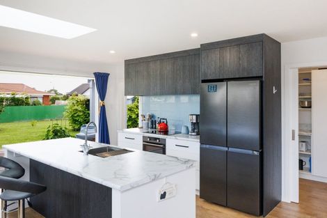 Photo of property in 2 Montagu Street, Feilding, 4702