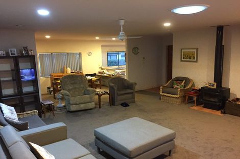 Photo of property in 17 Highcroft Place, Welcome Bay, Tauranga, 3112