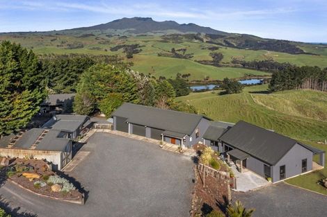 Photo of property in 82 Maungatawhiri Road, Raglan, 3295