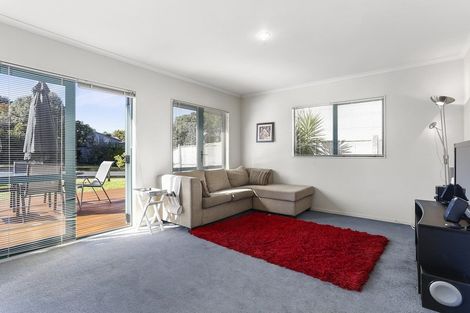 Photo of property in 69 Clea View, Gulf Harbour, Whangaparaoa, 0930