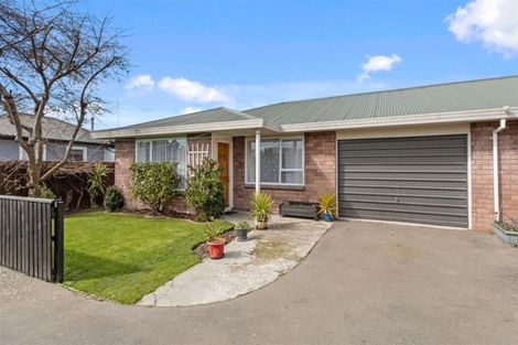 Photo of property in 2/38a Richill Street, Belfast, Christchurch, 8051