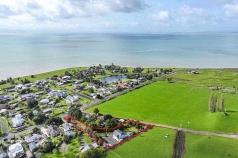 Photo of property in 1181b East Coast Road, Whakatiwai, Pokeno, 2473