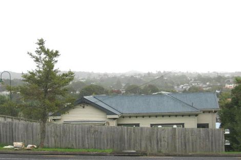 Photo of property in 316 West Coast Road, Glen Eden, Auckland, 0602