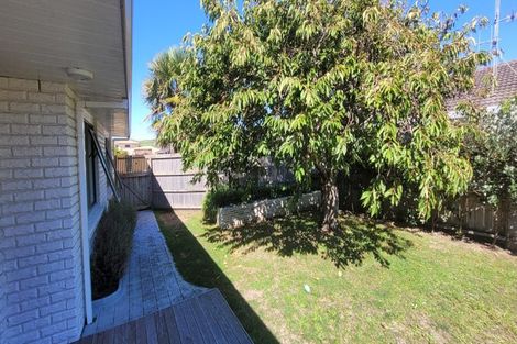 Photo of property in 28 Pacific View Road, Papamoa Beach, Papamoa, 3118