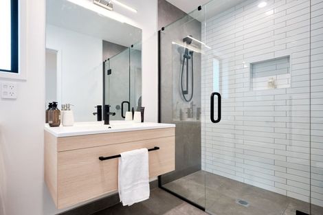 Photo of property in 63 Leathem Crescent, Pokeno, 2402