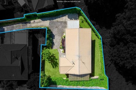 Photo of property in 1/11 Glenfern Road, Mellons Bay, Auckland, 2014