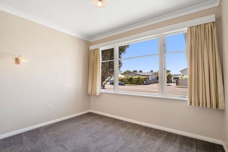 Photo of property in 48 Wood Street, Takaro, Palmerston North, 4410