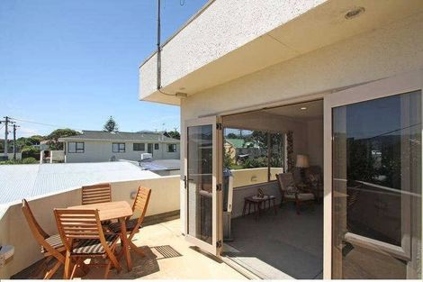 Photo of property in 118a Seaview Road, Paraparaumu Beach, Paraparaumu, 5032