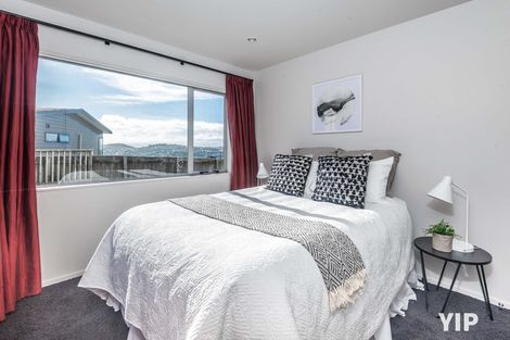 Photo of property in 35 Meadowcroft Grove, Johnsonville, Wellington, 6037